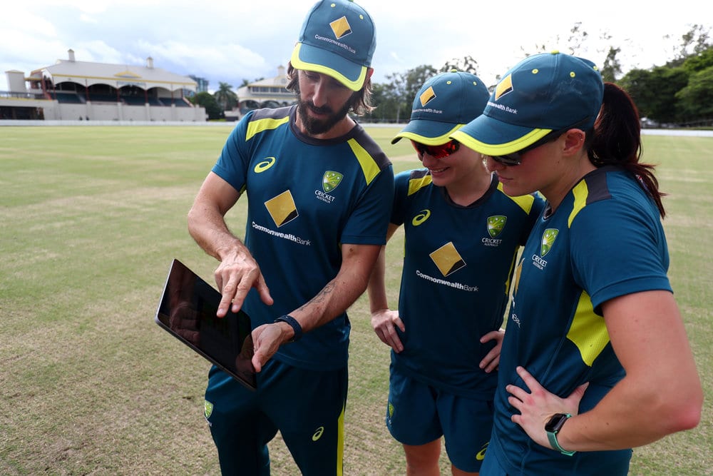 Australia womens cricket team uses apple watch coach with players 062319