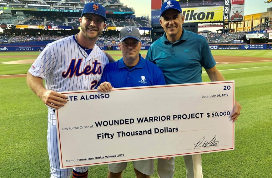 N. Y. Mets’ all-star donates $50,000 to wounded warrior project