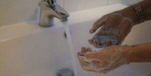 Wash hands 4925790 1920