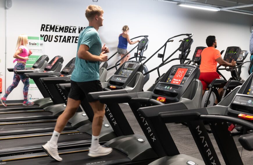 Personal Trainers Reveal How Gym Habits Have Changed Since Reopening