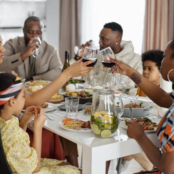How enjoying meals with loved ones can reduce obesity