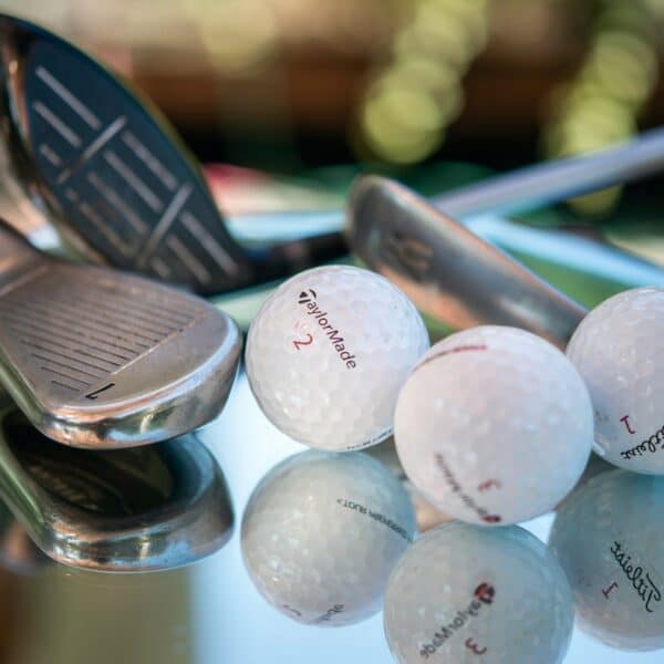 How to clean your golf equipment the right way