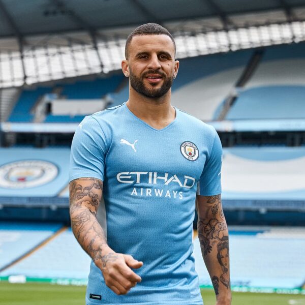 93:20 Manchester City Unveil New 2021-22 Home Kit In Tribute To The Goal That Marked A New Era For City