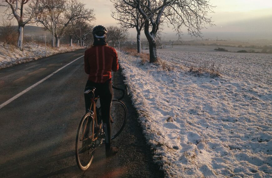 Winter cycling tips for beginner cyclists
