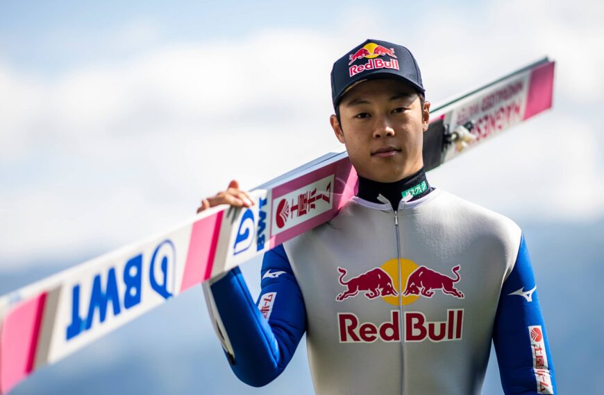 Ski jumper ryōyū kobayashi soars to overall world cup title