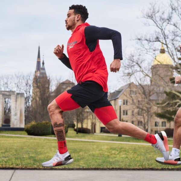 Run-to-compete in the all new under armour hovr phantom 3