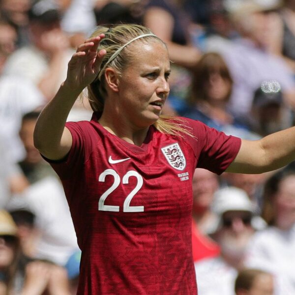Beth mead scores england women’s player of the year award 2022